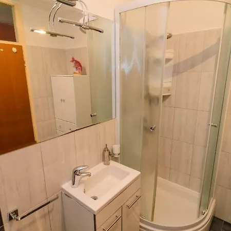 Apartment Apartman *